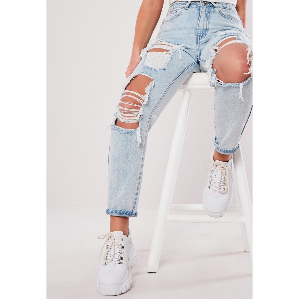 light blue wash riot vintage distress mom jeans